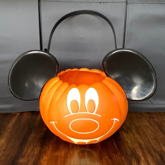 Disney | Holiday | Disney Mickey Mouse Halloween Pumpkin Trick And ...